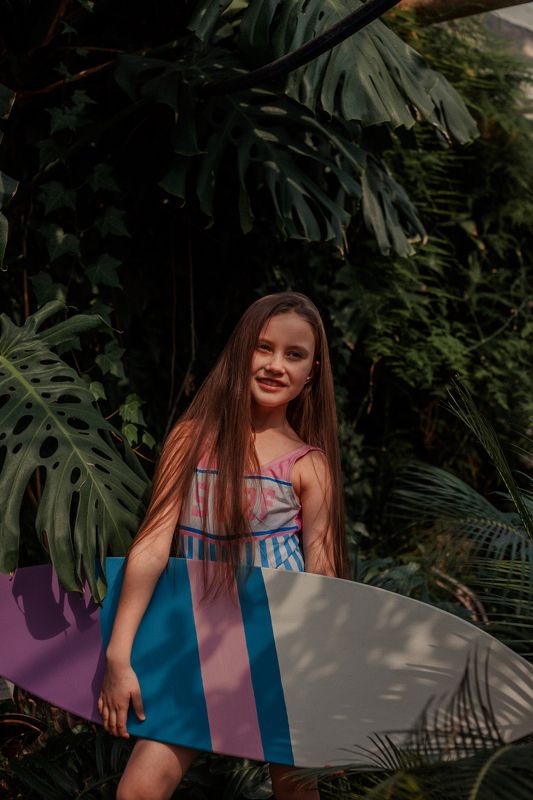 портрет,девочка Сёрфингphoto preview