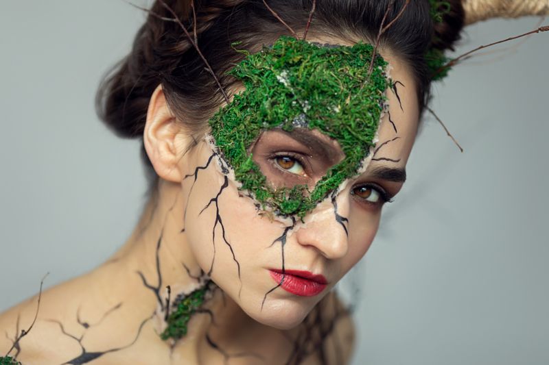 женский портрет студийная съемка девушка-дерево  ПРОЕКТ «MULTIFACETED».photo preview