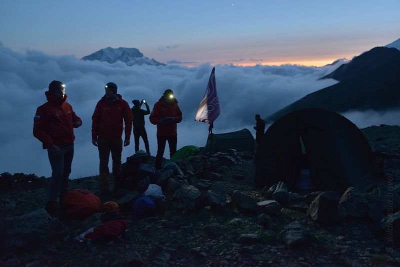 Кавказ, Россия, горы, восхождение, альпинизм, спорт, экстрим, высота, лагерь, вечер, шагнивнеизведанное Эльбрусиада (из цикла)photo preview