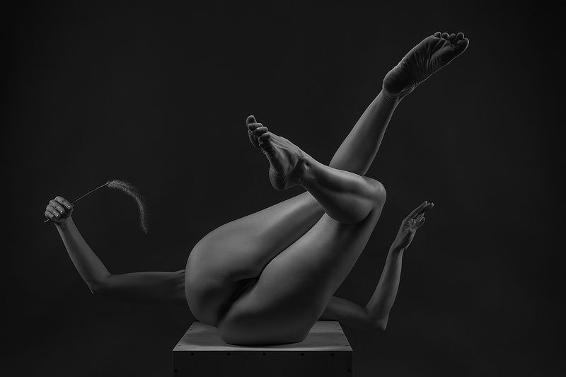 Щекоткаphoto preview