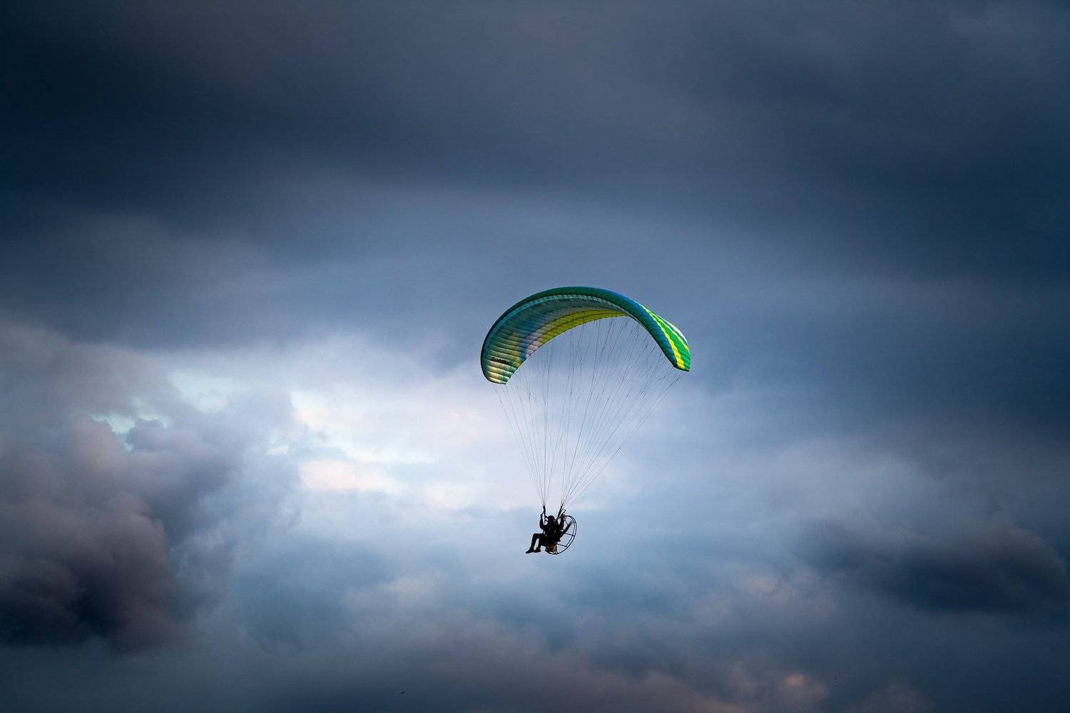 Lot. Автор: Dariusz Borodzicz , Dariusz Borodzicz