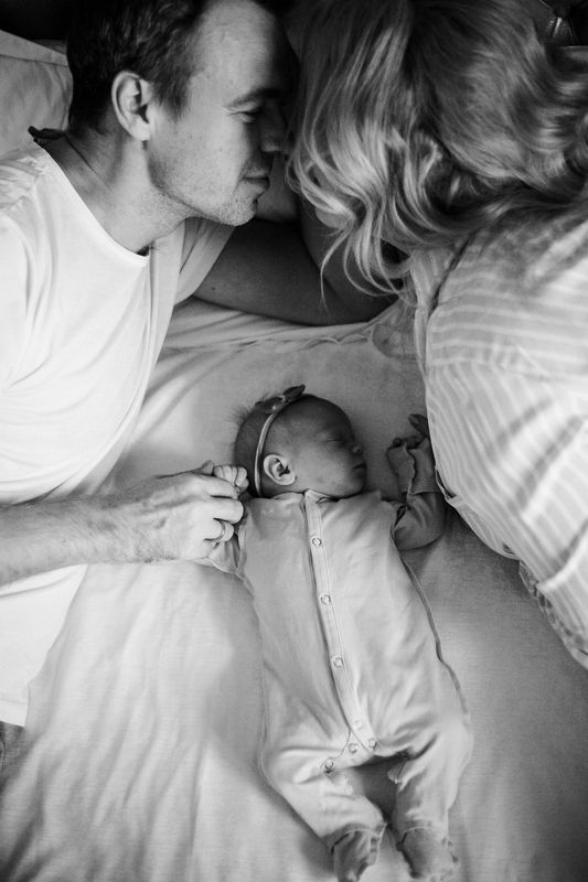 малышка,портрет,семейная фотография Семьяphoto preview