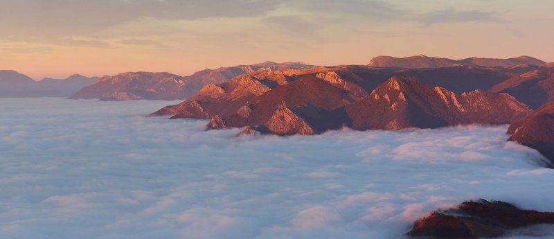 Утро в горахphoto preview