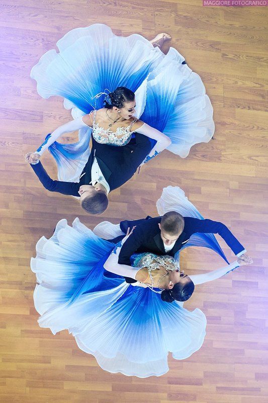 Танец цветовphoto preview