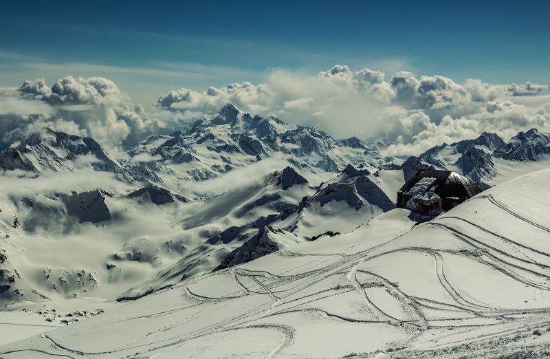 горы,восхождение,кавказ,облака,эльбрус в голубом поднебесье...photo preview