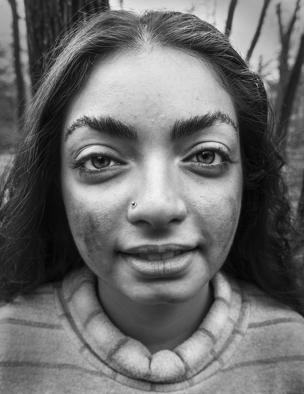 old, woman , eyes , room , beauty , beautiful , model , light , nude , macro , staged daysphoto preview