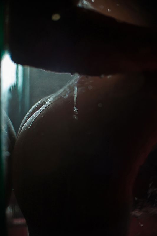 девушка,душ,эротик,ню мокраяphoto preview