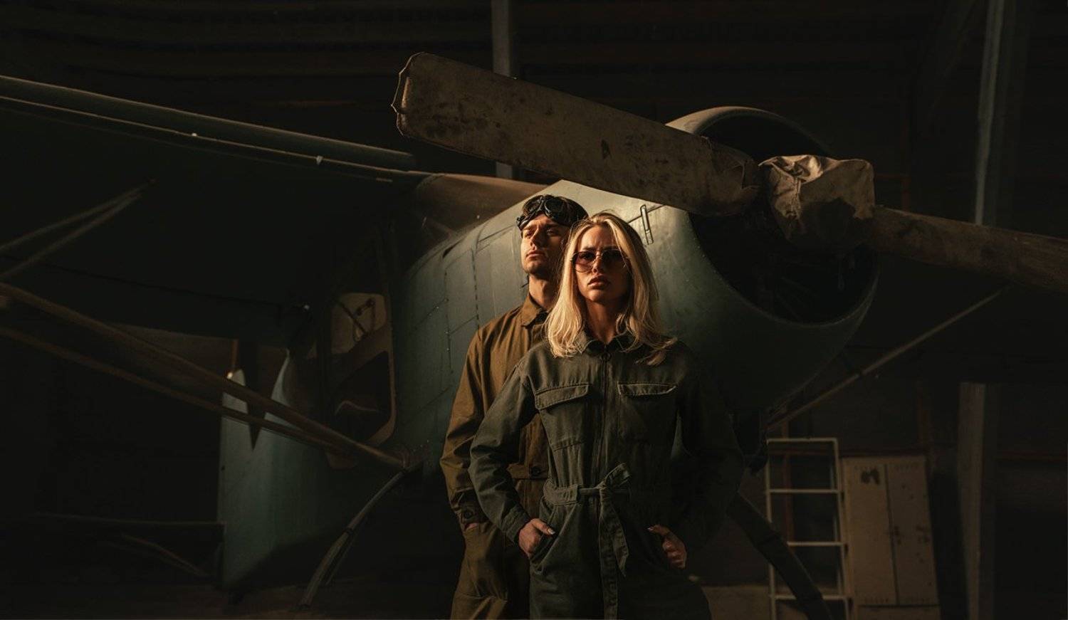 AVIATOR. Автор: Андрей Перфилов авиатор ретро кино, Андрей Перфилов