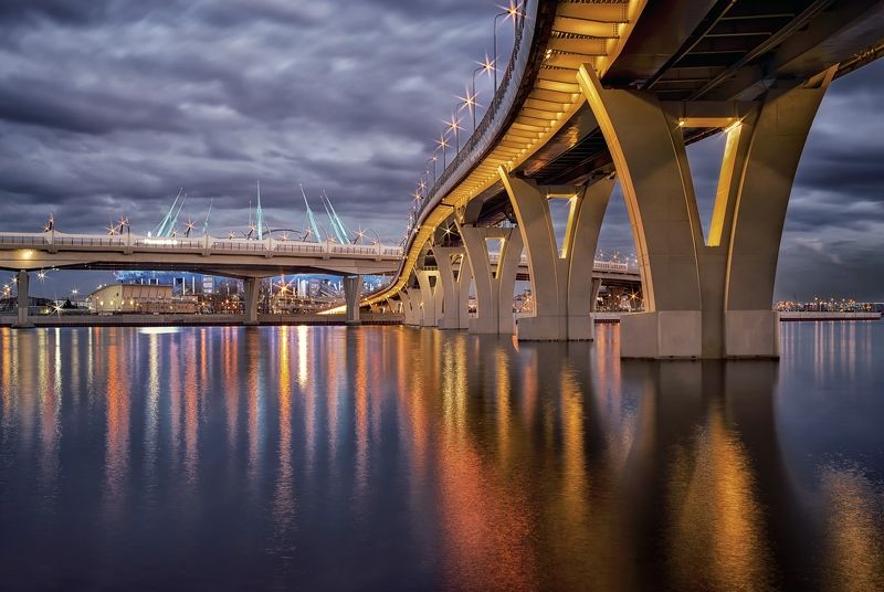 город,вечер,мост,огни,отражения,набережная,река Мосты Петербургаphoto preview