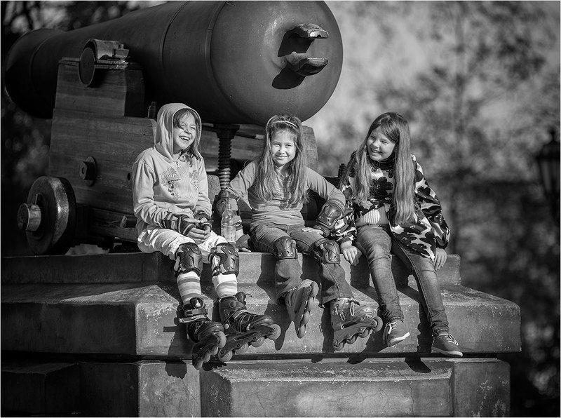 Девчатаphoto preview