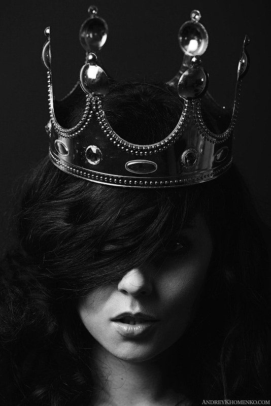 black&white, girl, корона The Queen Helenaphoto preview