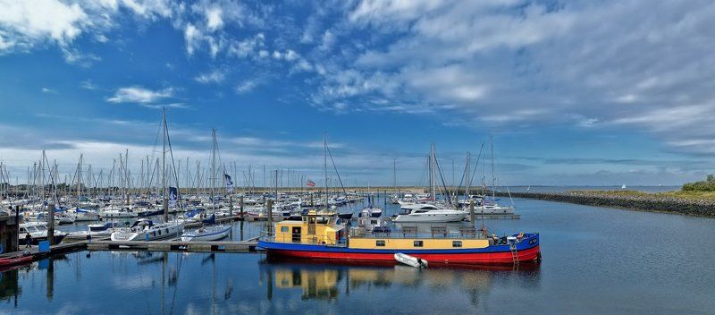 На Северном Мореphoto preview