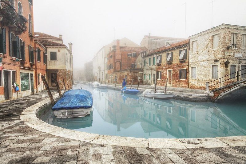 White impression of Veneziaphoto preview