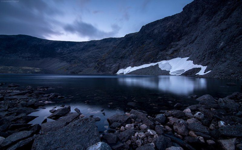 Kola Peninsula, Lake, Mountains, Night, White nights, Белые ночи, Горы, Заполярье, Кольский, Ловозерские тундры, Ночь, Озеро, Озеро Горное Летняя ночь августаphoto preview