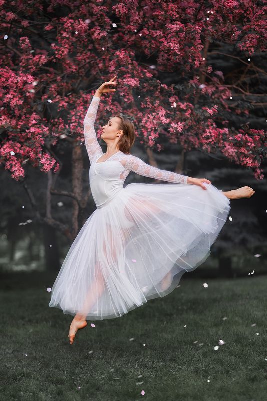 модель москва, балерина, фотограф мрсква, весенняя фотосессия, фотопрогулка москва Балерина Аннаphoto preview