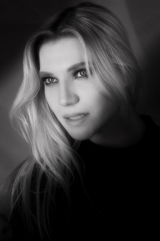 портрет;ч/б * * *photo preview