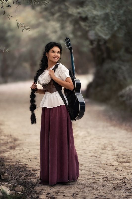 девушка гитара косички photo preview