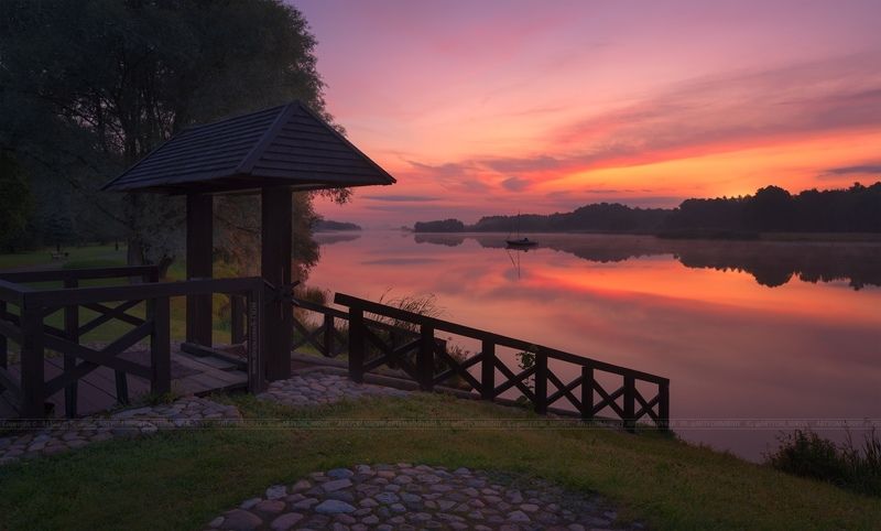 книга владыка моря, несвиж, белоруссия, беларусь, артем мирный, арт, sunset, nesvizh, castle, belarus, artyom mirniy Несвижский замок (Беларусь) фото превью