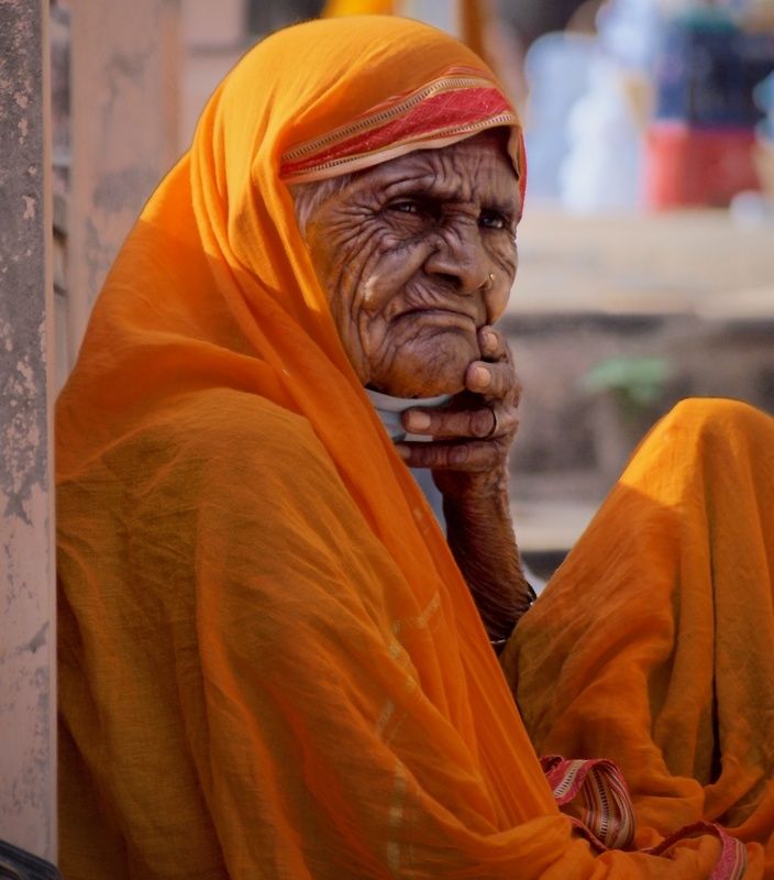 varanasi  Too Many Thoughtsphoto preview