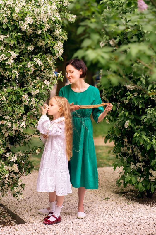 Света и Настяphoto preview