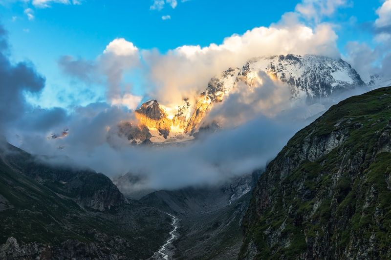 горы,восхождение,кавказ,облака golden peak...photo preview