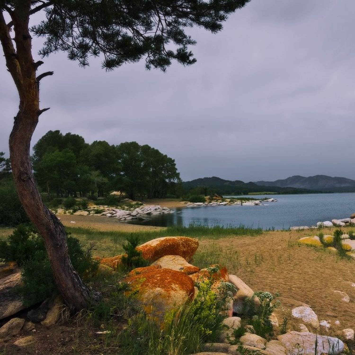 Перед дождем. Автор: Андрей Журавлев Баянаул, Казахстан, Озеро, Сабындыколь, Андрей Журавлев