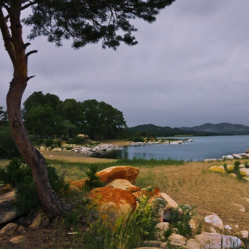 Баянаул, Казахстан, Озеро, Сабындыколь Перед дождем фото превью