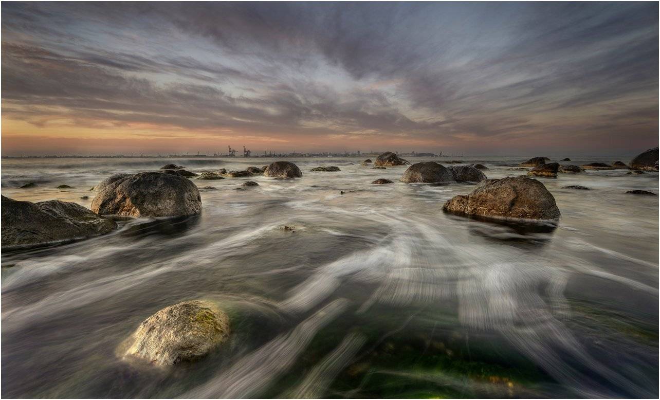 Ноябрьский закат. Автор: Румен Паисиев , Румен Паисиев