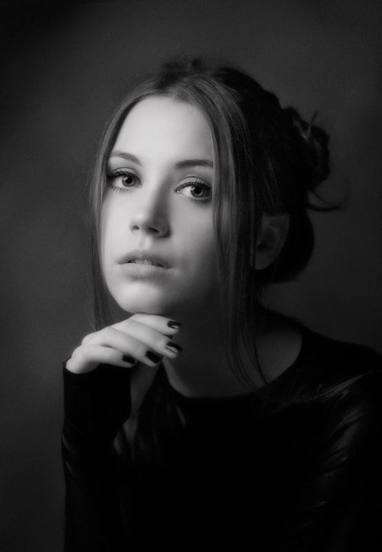 портрет;ч/б * * *photo preview