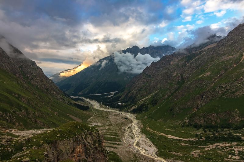 горы,восхождение,кавказ,облака the cloud spent the night...photo preview