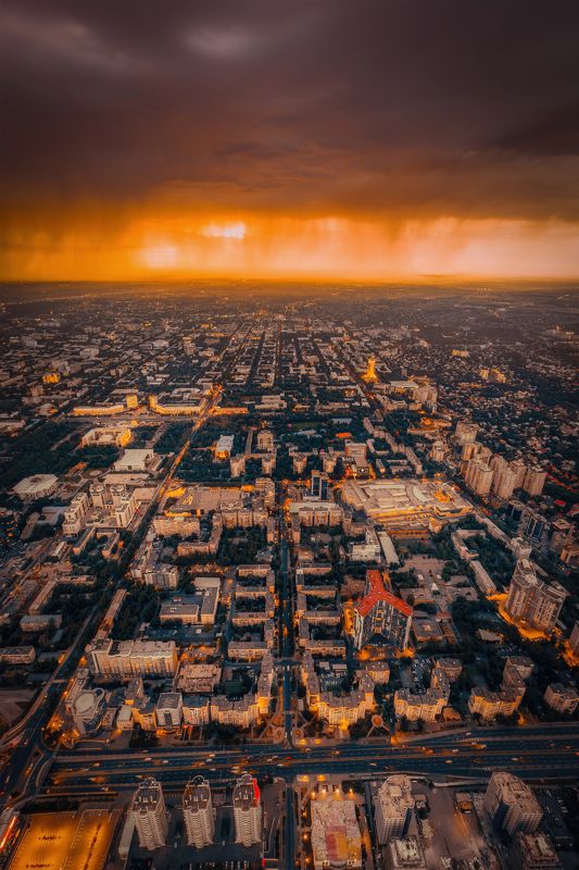 #Алматы #Казахстан #Аэросъемка #городскойпейзаж #Вечернийгород #Orange #Almaty #Night #Aerial #Drone photo preview
