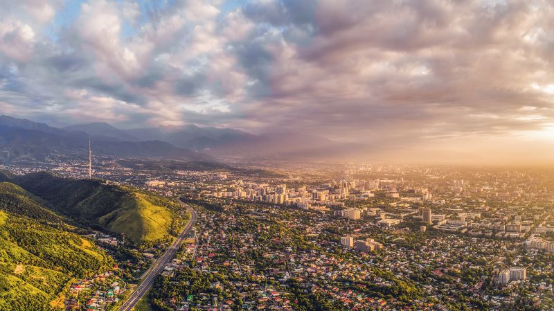 #Алматы #Казахстан #Аэросъемка #городскойпейзаж #Вечернийгород #Orange #Almaty #Night #Aerial #Drone photo preview