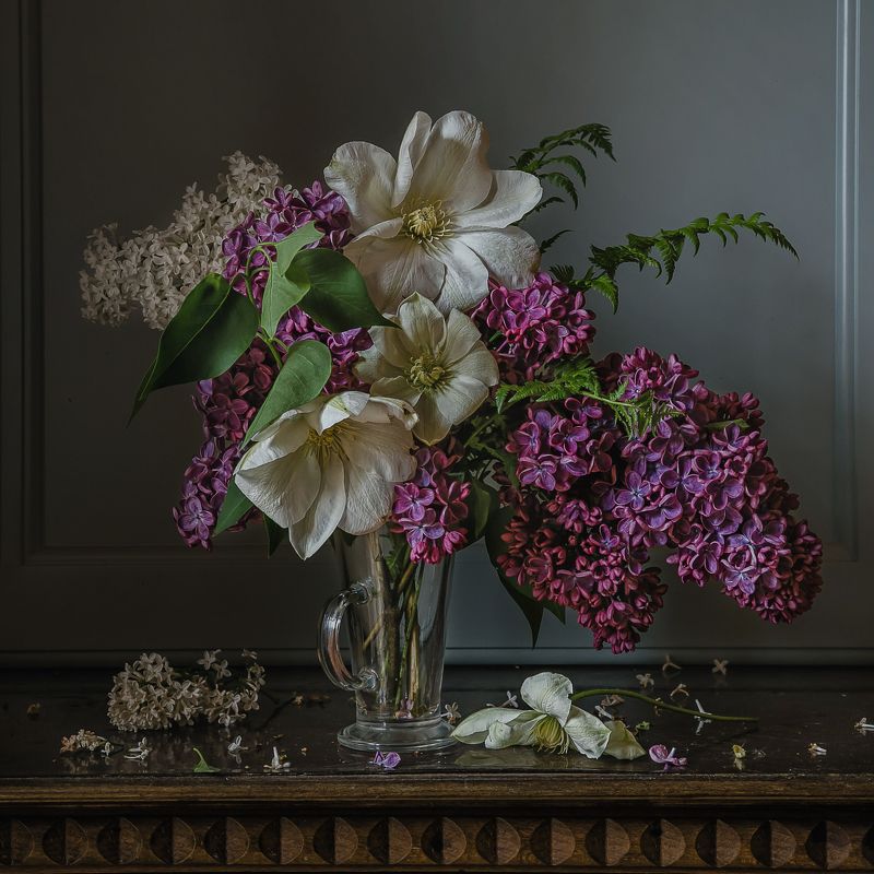 натюрморт, цветы, клематисы, сирень Про клематисыphoto preview