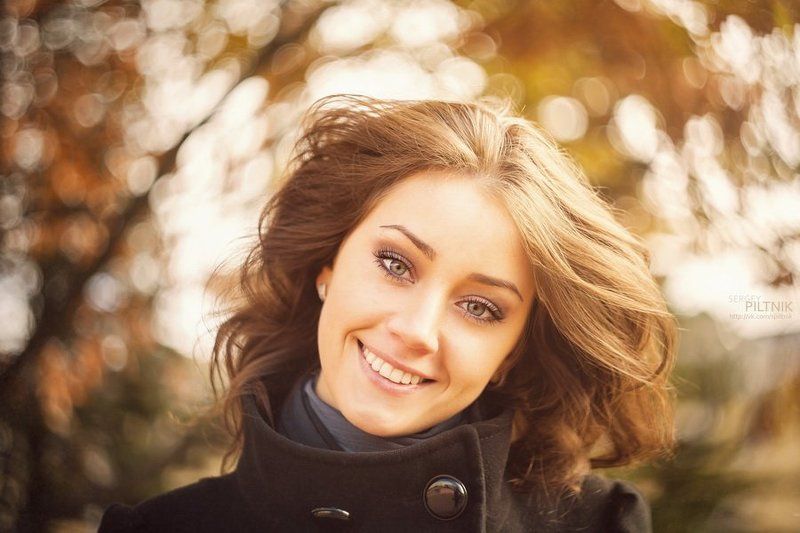 Улыбка в ее глазахphoto preview