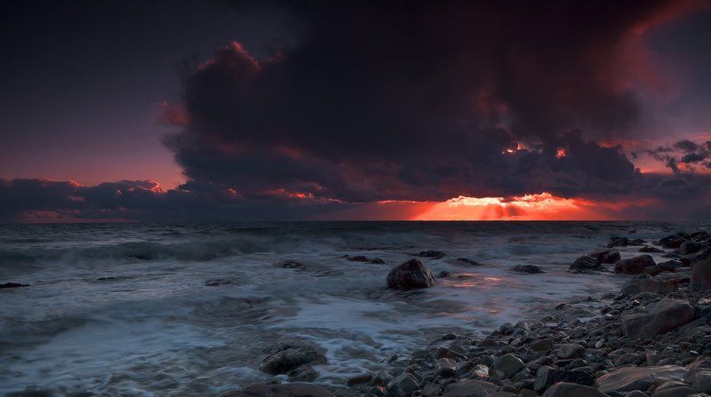 чёрное, море Гроза уходилаphoto preview