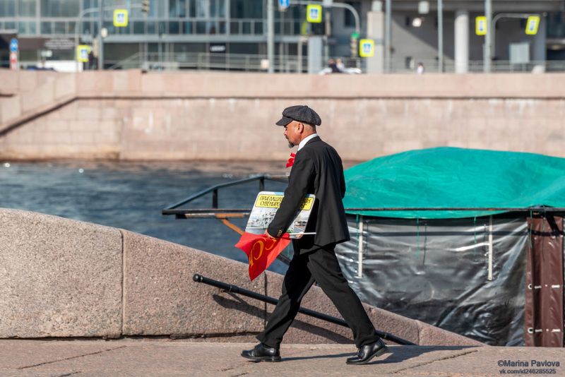 стритфото, репортаж, уличный портрет, город, люди, санкт-петербург, nikon Спешащий на работу Ленинphoto preview