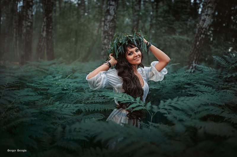 папоротник  красота  девушка  зеленый  модель  природа лето  лес  портрет  прогулка Иван Купалаphoto preview