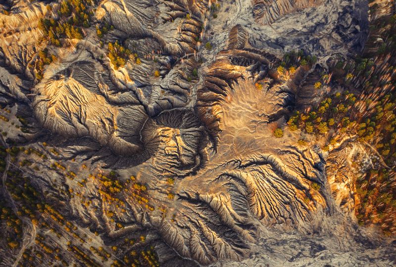 #тульскаяобласть #тула71 #суворов #карьеры #голубыеозёра #съёмкисвоздуха #пейзаж #красота #dji #djimavic2pro #фотографтула Марсианские пейзажи.photo preview