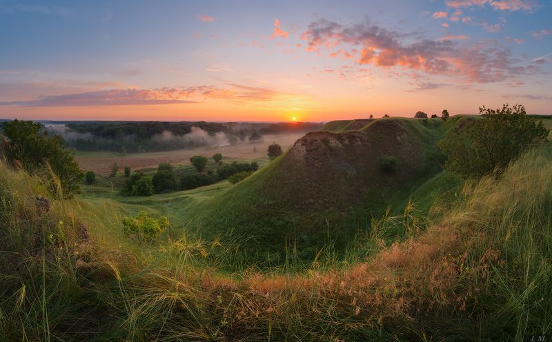 утро, лето, рассвет, солнце, панорама, долина, туман, облака, свет, пейзаж, dawn, summer, panorama, light, fog, misty, valley, foggy, countryside, landscape, morning Рассвет в долине туманов ..photo preview