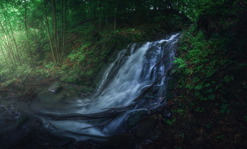 Unknown Waterfallphoto preview