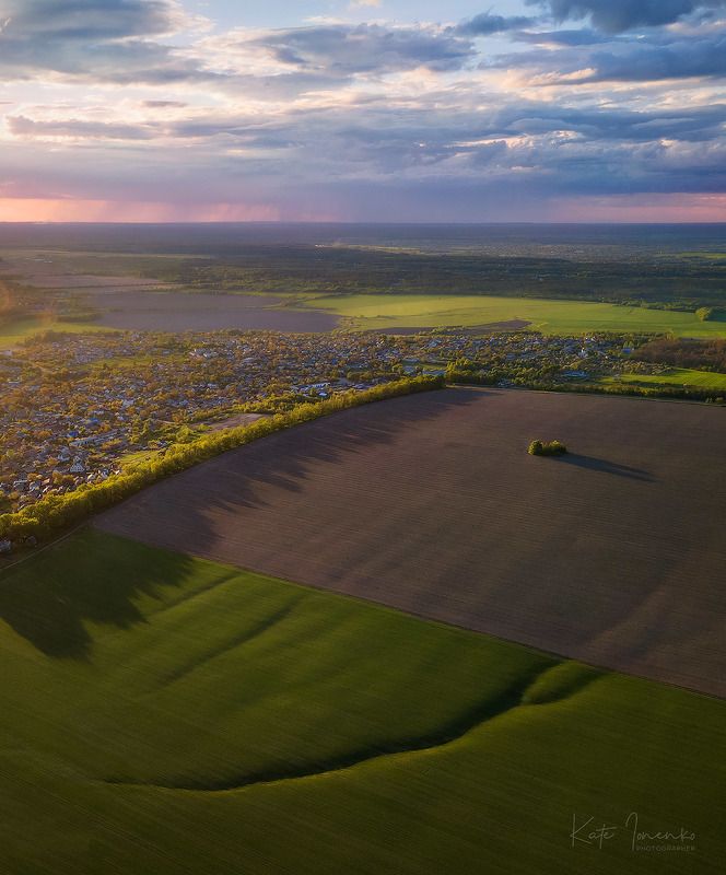 Морщинка землиphoto preview