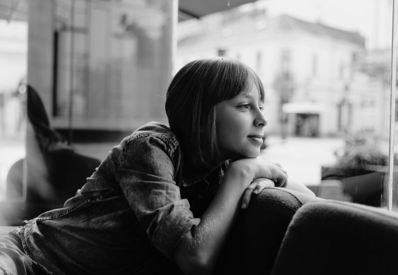 У окнаphoto preview