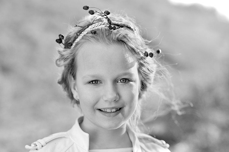 Илонкаphoto preview