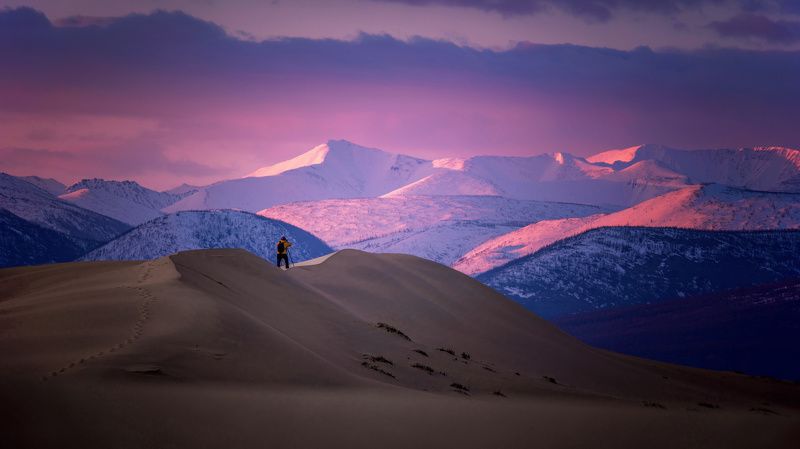 забайкалье,чарская пустыня,чарские пески,каларский хребет малиновый рассветphoto preview
