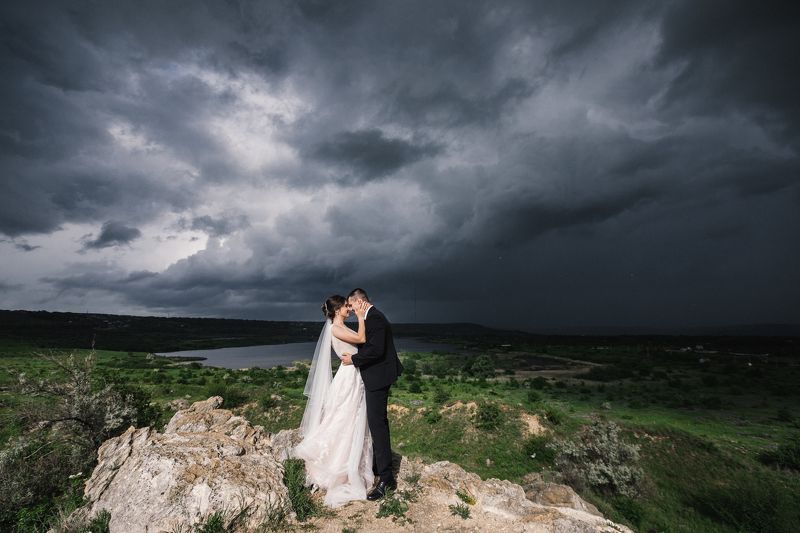 nature, природа, пейзаж, scenery, пара, couple, любовь, love, тучи, clouds, облака, дождь, rain, гроза, storm, свадьба, wedding, жених, groom, невеста, bride Nature couplephoto preview