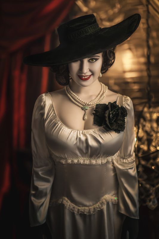 Леди Димитрескуphoto preview