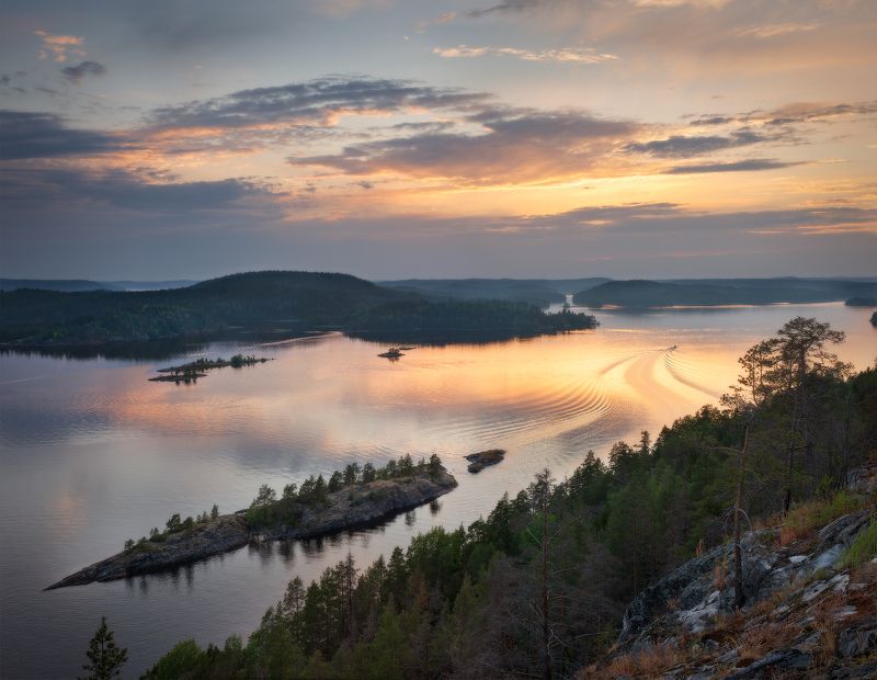 карелия, ладожское озеро, ладожские шхеры Шхеры с высотыphoto preview
