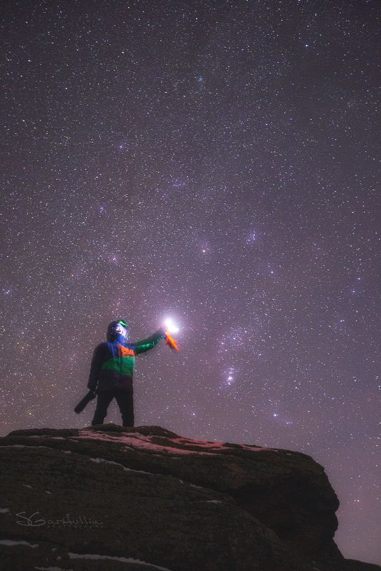 Большие Аллаки, Аллаки, Южный Урал, Челябинская область, Урал, ночной пейзаж Ночной сет на доисторическом природном каменном святилище Аллакиphoto preview