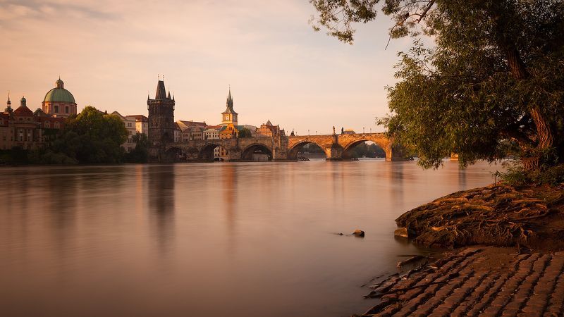 Charles Bridge in Praguephoto preview