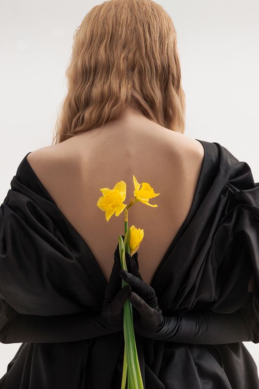 Fine art, portrait, flower Flower frame 2/5photo preview